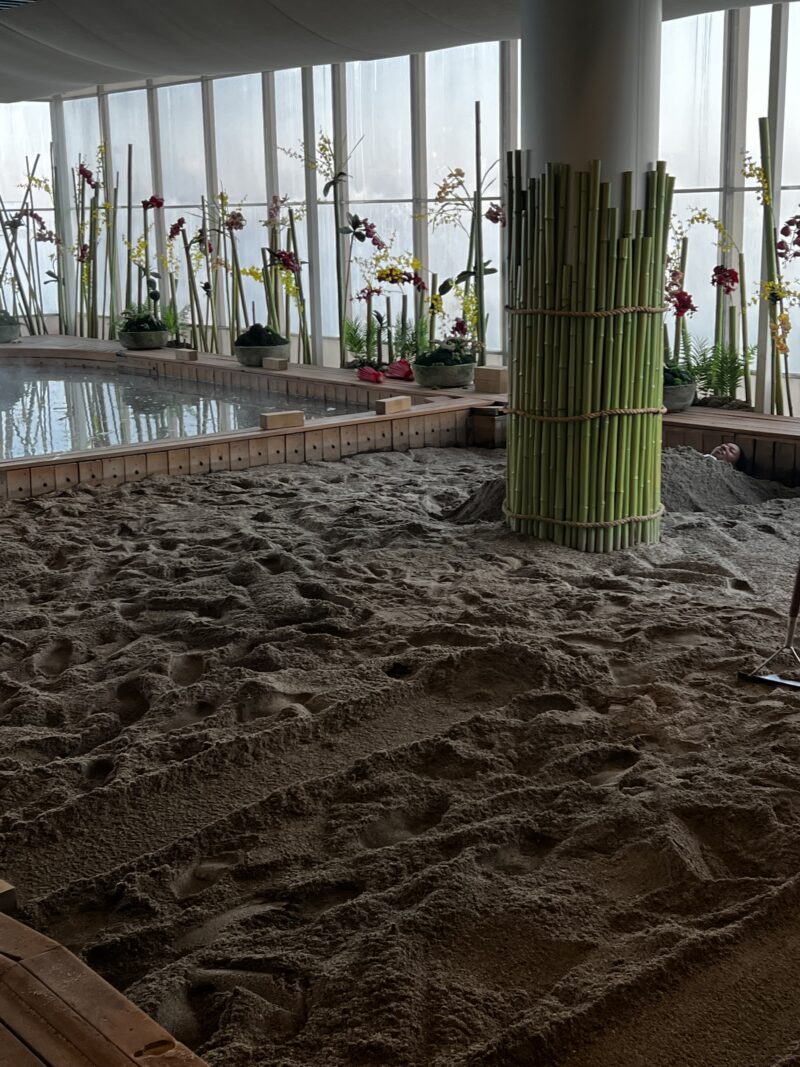 Volcanic Sand Bath - body placement