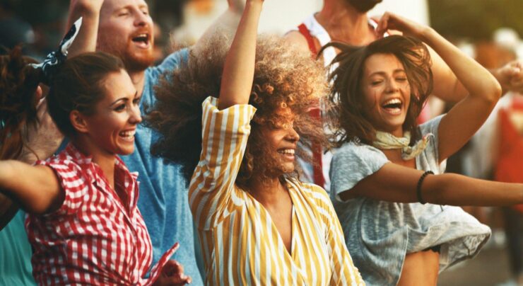 gilaxia summer fit - travel - living daily