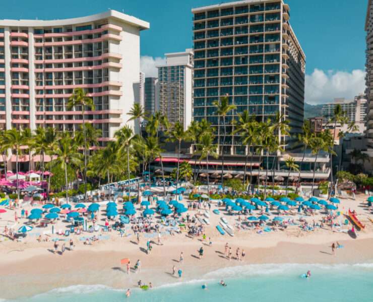 Must-haves Hawaii Travel