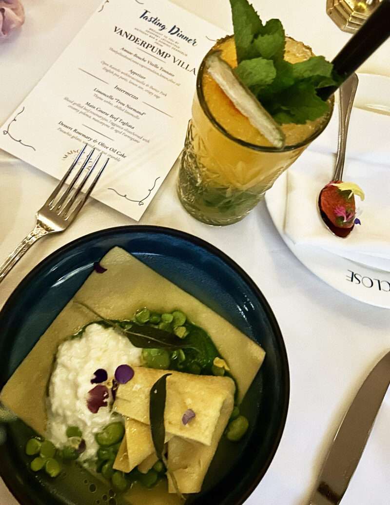 Maison Close Restaurant